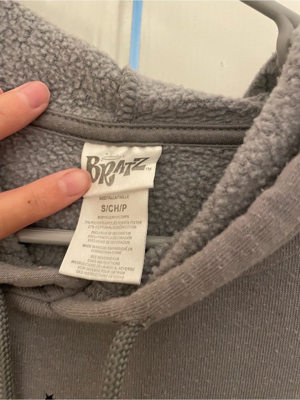 Bratz 2001 Graphic Hoodie — Gray with Colorful Doll Prints - Picture 2 of 3